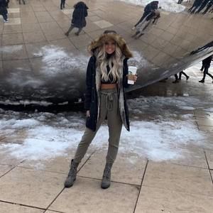 Meet your Posher, Janay